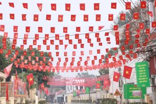 Xã đảo Minh Châu rực cờ hoa chào mừng Đại hội XIV của Đảng