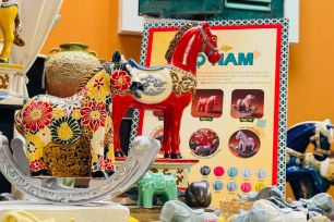 Độc đáo bộ sưu tập ngựa gốm "3 thế hệ" 