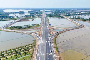 Toàn cảnh tuyến cao tốc trục dọc vùng ĐBSCL