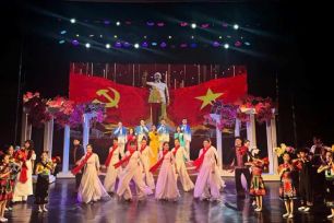 Nhiều chương trình nghệ thuật hướng về Đại hội XIV của Đảng