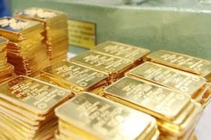 Giá vàng trong nước sáng 22-1 quay đầu giảm mạnh
