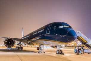 Vietnam Airlines khai thác hơn 1.300 chuyến bay đêm phục vụ Tết Nguyên đán 2026