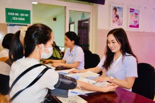 Tầm soát ung thư cổ tử cung miễn phí cho 200 phụ nữ