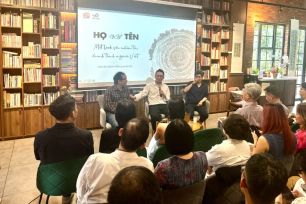 Một lịch sử nhìn từ danh tính người Việt nhân trường hợp "Họ và tên"