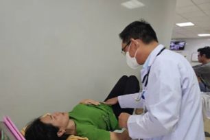 Xác định nguyên nhân vụ 125 người ngộ độc sau khi ăn bánh mì