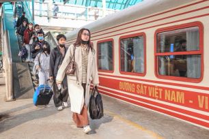 Cảnh giác chiêu trò 'cò vé tàu' dịp Tết