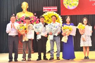 Hội Nhà văn TPHCM tổng kết và trao giải thưởng năm 2025