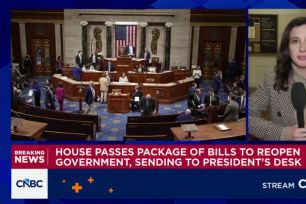 Hạ viện Mỹ thông qua dự luật chấm dứt tình trạng chính phủ đóng cửa một phần