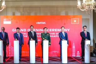 Khai trương Văn phòng đại diện Viettel tại Singapore