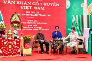 Tìm về di sản văn hóa dân tộc qua "Văn khấn cổ truyền Việt Nam"