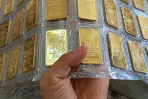 Sáng 9-2: Giá vàng miếng SJC vượt 181 triệu đồng/lượng