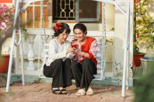 Huỳnh Lập ra mắt phim tết “Cậu Út cậu con Cúc”