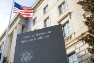 Cơ quan Thuế vụ Mỹ bị kiện vi phạm luật bảo mật khách hàng