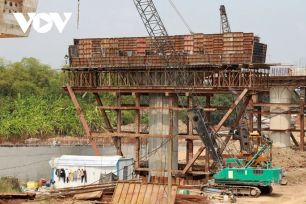 Giữ nhịp thi công xuyên Tết trên công trường dự án Vành đai 3 TPHCM