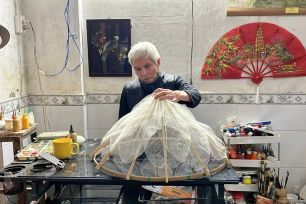 Độc đáo nón xương lá bàng