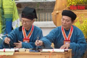 Nét đẹp tục xin chữ đầu năm