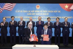 Tổng Bí thư Tô Lâm chứng kiến lễ ký và trao các thỏa thuận hợp tác giữa Việt Nam và Hoa Kỳ