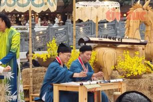 Xin chữ đầu năm góp phần lan tỏa giá trị 'tôn sư trọng đạo'