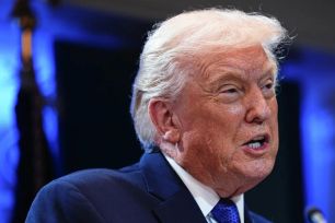 Tổng thống Mỹ cảnh báo các nước phải tuân thủ thỏa thuận thuế quan