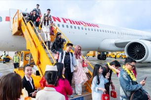 Khai trương đường bay mới, tăng kết nối phục vụ mùa lễ hội Đà Nẵng