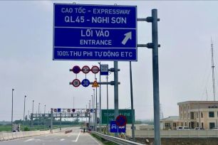 Hơn 10.000 giao dịch sau 10 giờ thu phí 5 đoạn đường cao tốc Bắc - Nam