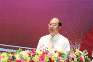 Doanh nghiệp kiến nghị Cà Mau xây dựng “khu công nghiệp đô thị” trong khu công nghiệp nuôi tôm