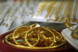 Vàng tăng hơn 11% trong tháng Tết Nguyên đán Bính Ngọ