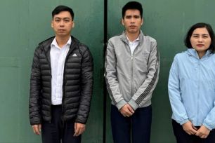 Khởi tố 3 nhân viên ngân hàng bị cáo buộc làm giả giấy tờ cho doanh nghiệp vay tiền