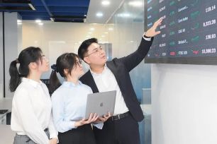 TPHCM tham gia sâu vào dòng chảy tài chính mới