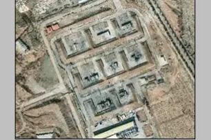 Israel không kích các cơ sở liên quan đến chương trình hạt nhân Iran