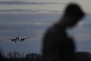 Máy bay tiếp nhiên liệu của Mỹ rơi tại Trung Đông