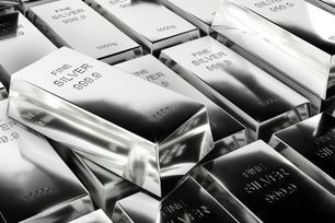 Thị trường bạc khởi sắc trở lại sau giai đoạn điều chỉnh mạnh