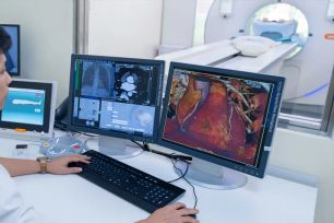 Cập nhật danh mục thuốc BHYT: Thêm cơ hội sống cho người mắc bệnh hiểm nghèo