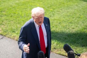 Ông Trump nói tân Lãnh tụ Tối cao Iran có thể đã thiệt mạng