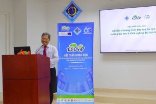 Liên kết nhà trường và doanh nghiệp đào tạo du lịch sinh thái 