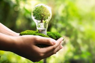 Tăng cường tiết kiệm năng lượng, thúc đẩy chuyển dịch xanh và phát triển giao thông điện