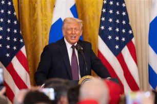 Ông Trump tuyên bố chiến dịch tại Iran sắp hoàn thành