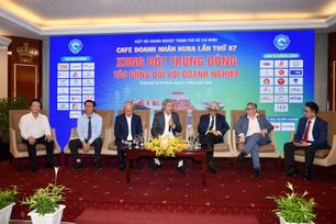 Xung đột Trung Đông và những tác động: Cú sốc chi phí đè nặng xuất khẩu (Bài 1)