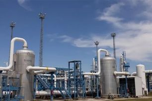 IEA khuyến nghị cắt giảm nhu cầu năng lượng để ứng phó khủng hoảng nguồn cung