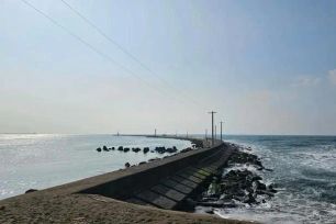 Tiếp tục tìm kiếm 3 lao động Việt bị sóng cuốn ở Nhật Bản