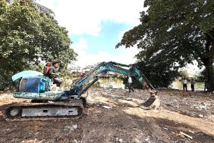 Đẩy nhanh bàn giao mặt bằng các dự án