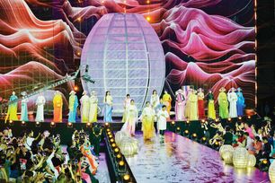 TP.HCM hướng đến kinh đô thời trang - Cần cách làm mới: Thời trang gắn với công nghiệp văn hóa và du lịch đô thị (Bài 3)