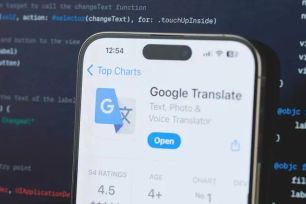 iPhone đã có chức năng dịch 'thời gian thực' qua tai nghe