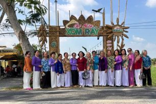 Chợ phiên Xóm Rẫy: Nơi nông sản “cất cánh”, nông dân làm giàu