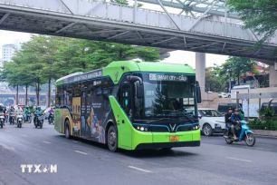 Hà Nội công bố lộ trình chuyển đổi 100% xe buýt xanh