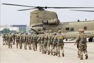 Đặc nhiệm Mỹ áp sát Iran, nguy cơ xung đột lan rộng