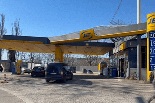 Châu Âu khuyến nghị người dân hạn chế đi lại để tiết kiệm năng lượng