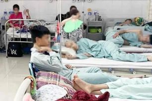 Khẩn trương truy xuất thực phẩm vụ nghi ngộ độc bánh mì ở Đắk Lắk khiến 83 người nhập viện