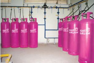 Giá gas bán lẻ tăng 95.000 đồng/bình 12kg