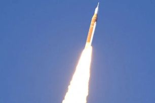 NASA đưa con người lên Mặt Trăng sau hơn 50 năm